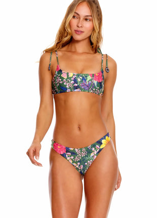 Bikini Genoveva Vessel