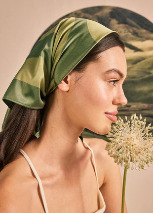 Pañoleta Geo - Limón 70 X 70 CM