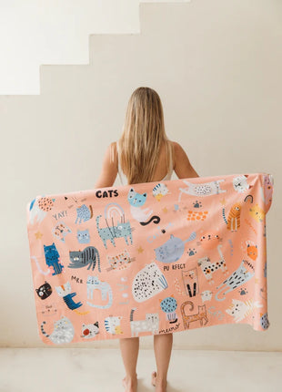 Toalla Playera de Microfibra Gaticos