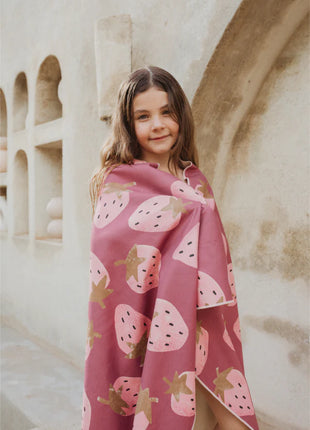 Toalla playera de microfibra Fresas