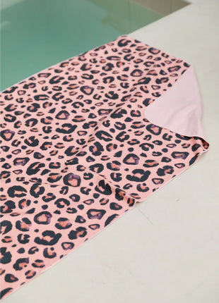 Toalla playera de microfibra Animal print