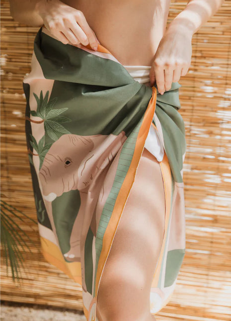 Toalla playera de microfibra Oasis Oliva