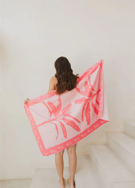 Toalla playera de microfibra Tropical Rosa