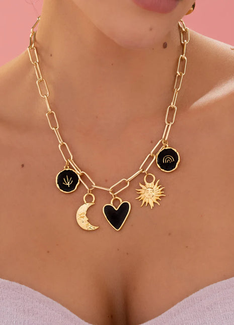 Collar Dijes Varios + Aretes