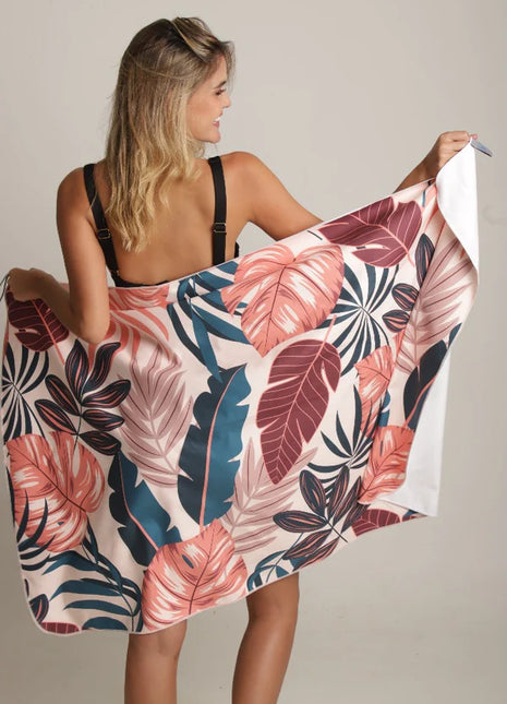 Toalla playera de microfibra Avellana