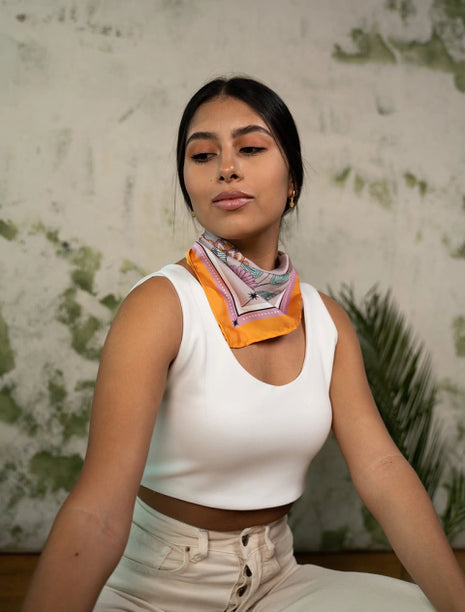 Pañoleta Sueños 45x45