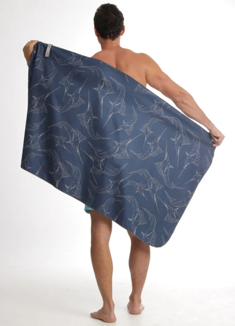 Toalla Playera de Microfibra Pez Espada